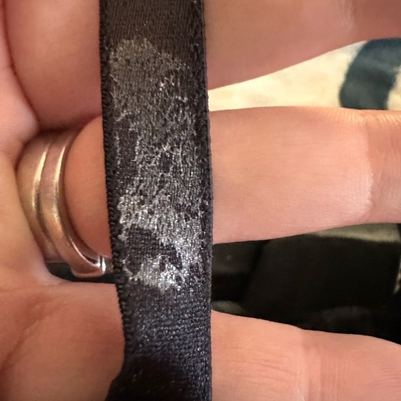 Calvin Klein Seductive Comfort Black Plunge Bra with Adjustable Straps 34D NWT - Picture 4 of 7